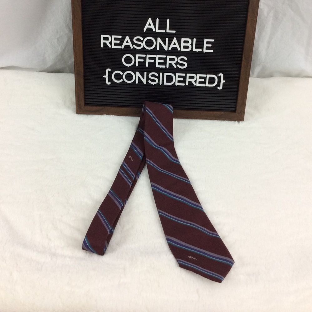 Allyn St. George Tie